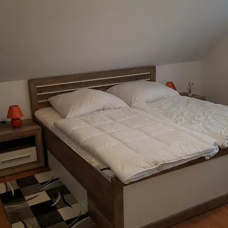 Ferienwohnung Proft Apartment